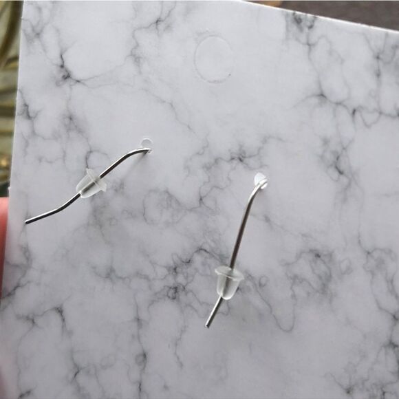 "5/$25" Coca Cola Bottle Cap Dangle Costume Earrings - Picture 2 of 6